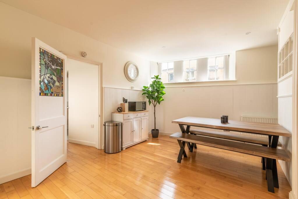 Look No Further The Stable Block In Beautiful Beaufort House 2 Bedrooms Bath Exterior photo