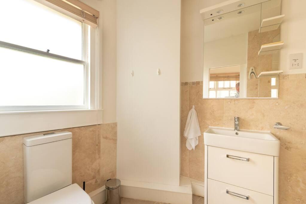 Look No Further The Stable Block In Beautiful Beaufort House 2 Bedrooms Bath Exterior photo
